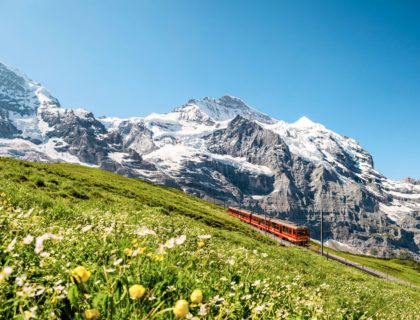 Montañas naturaleza viajes niños