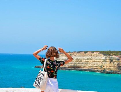 mujeres viajeras, viajar sola, Algarve, portugal