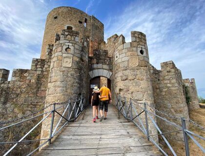 castillo la adrada, valle del tietar, avila, viajar por espana