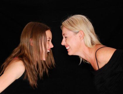 la biodanza facilita la relación social