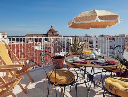 Terraza con vistas a Mahón