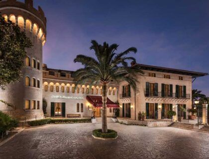 entrada del hotel Son Vida