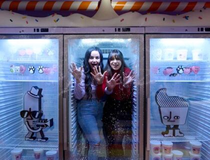 adolescentes en una nevera de Sweet Space