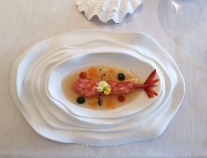 Tartar de carabinero del restaurante Tamarises Izarra.