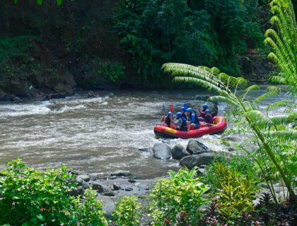 rafting en el río Ayung en Bali