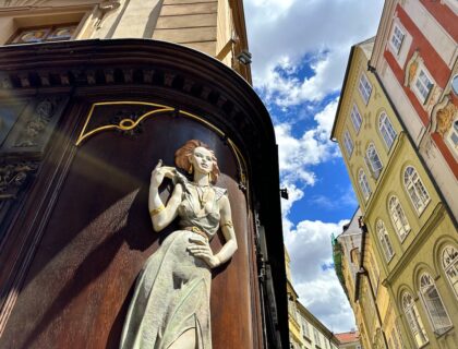 Praga está llena de interesantes detalles.